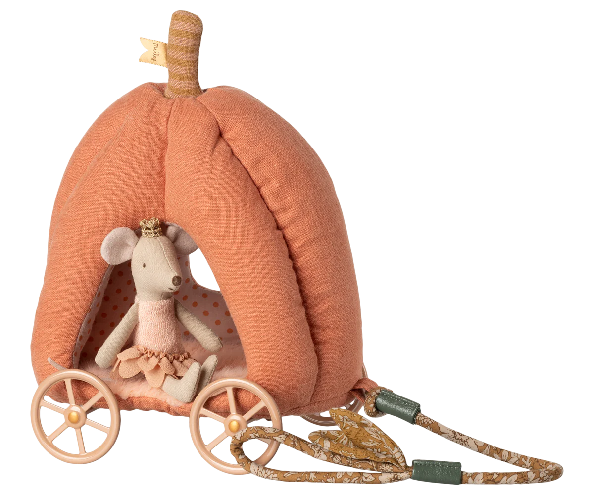 Pumpkin Carriage, Mouse