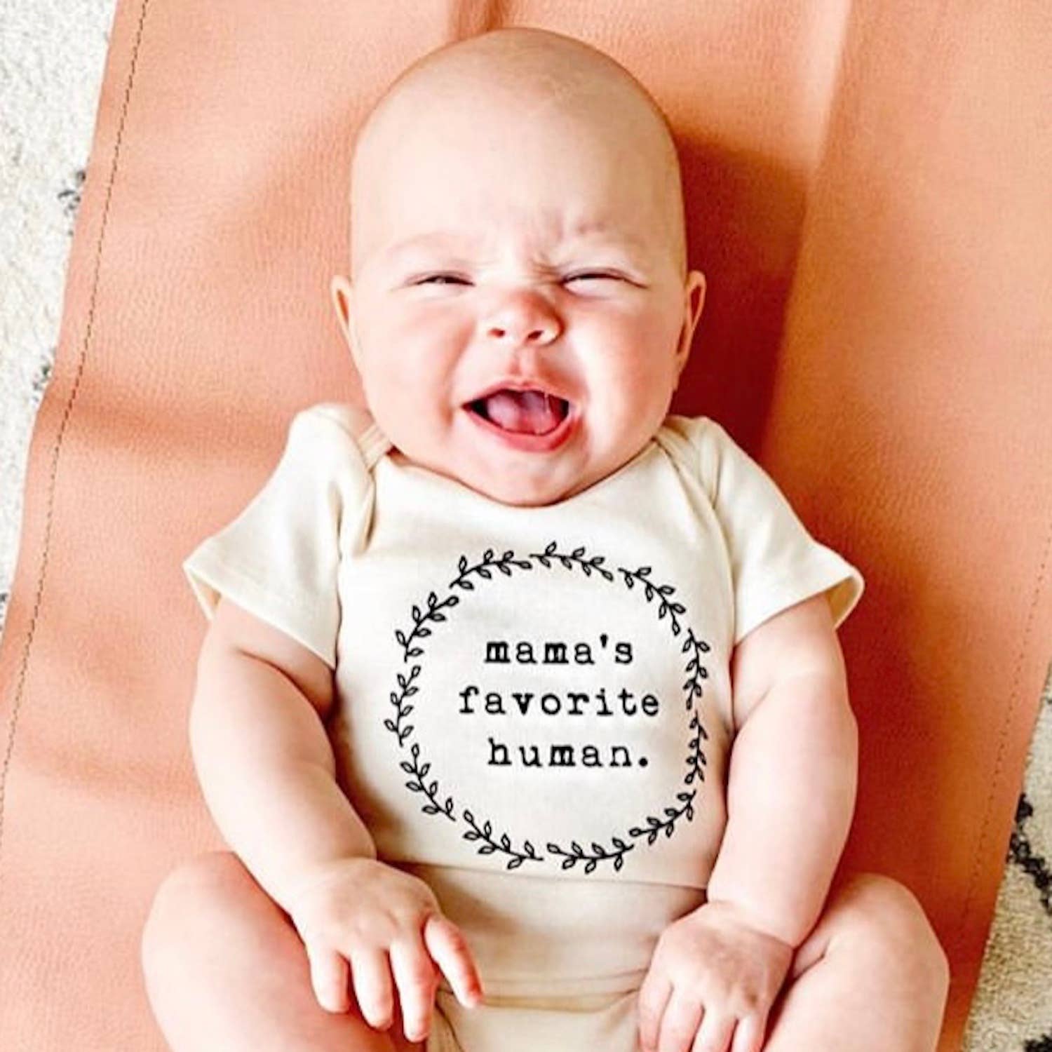 Mamas Favorite Human Organic Cotton Bodysuit | Short Sleeve