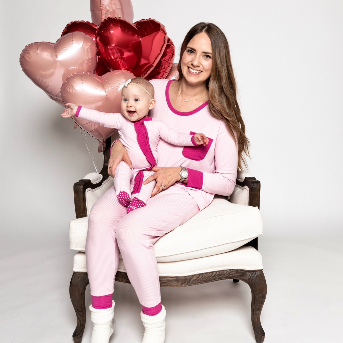 Dream in Pink Women's Two-Piece Bamboo Pajama Set